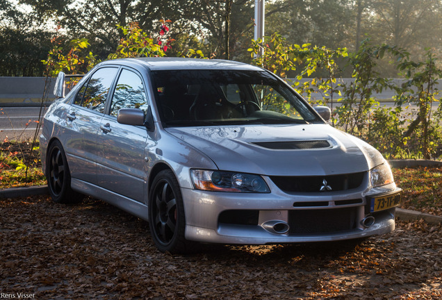 Mitsubishi Lancer Evolution IX