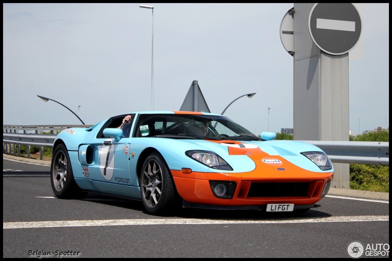 Ford GT Heritage Edition