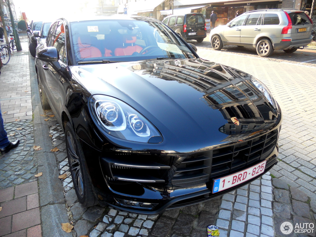 Porsche 95B Macan Turbo