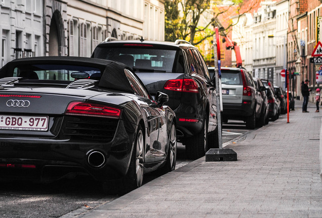 Audi R8 V8 Spyder 2013