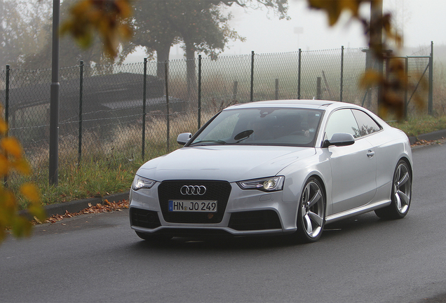 Audi RS5 B8 2012