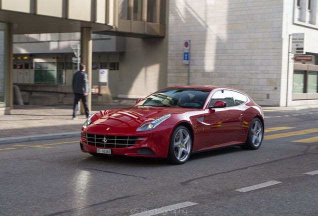 Ferrari FF