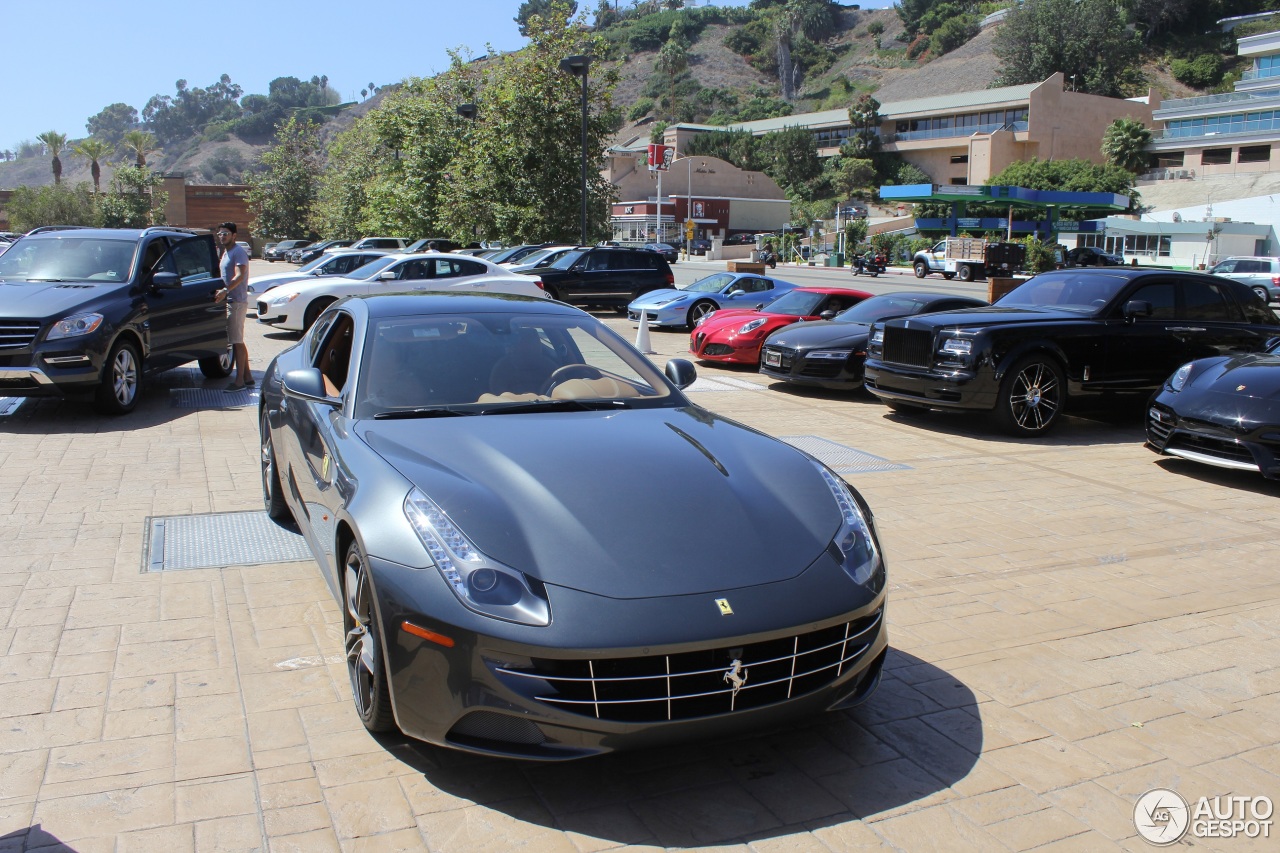 Ferrari FF