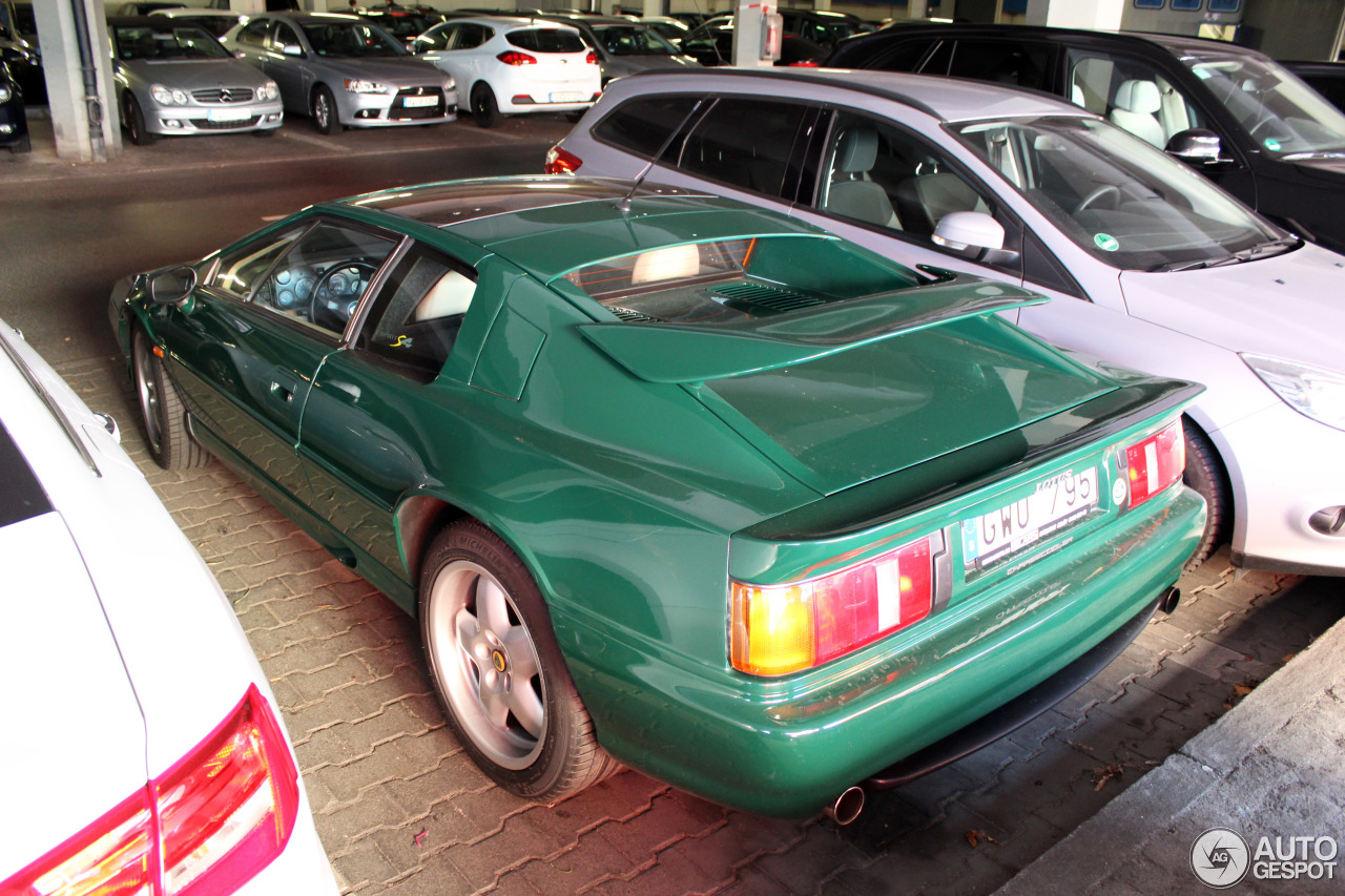 Lotus Esprit S4