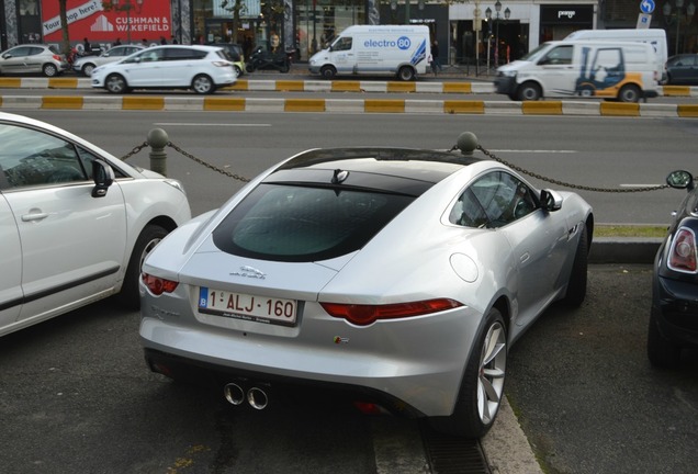 Jaguar F-TYPE S Coupé