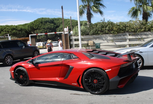 Lamborghini Aventador LP750-4 SuperVeloce