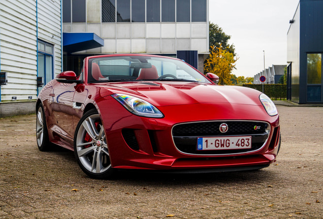 Jaguar F-TYPE S Convertible