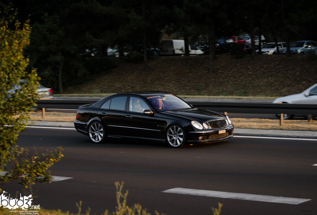 Mercedes-Benz E 55 AMG