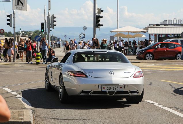 Mercedes-Benz SLS AMG