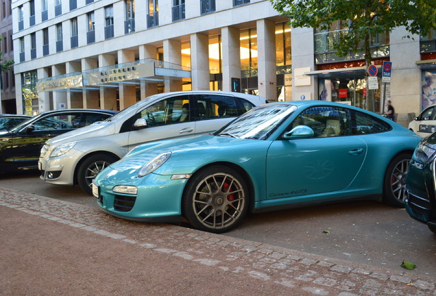 Porsche 997 Carrera 4 GTS