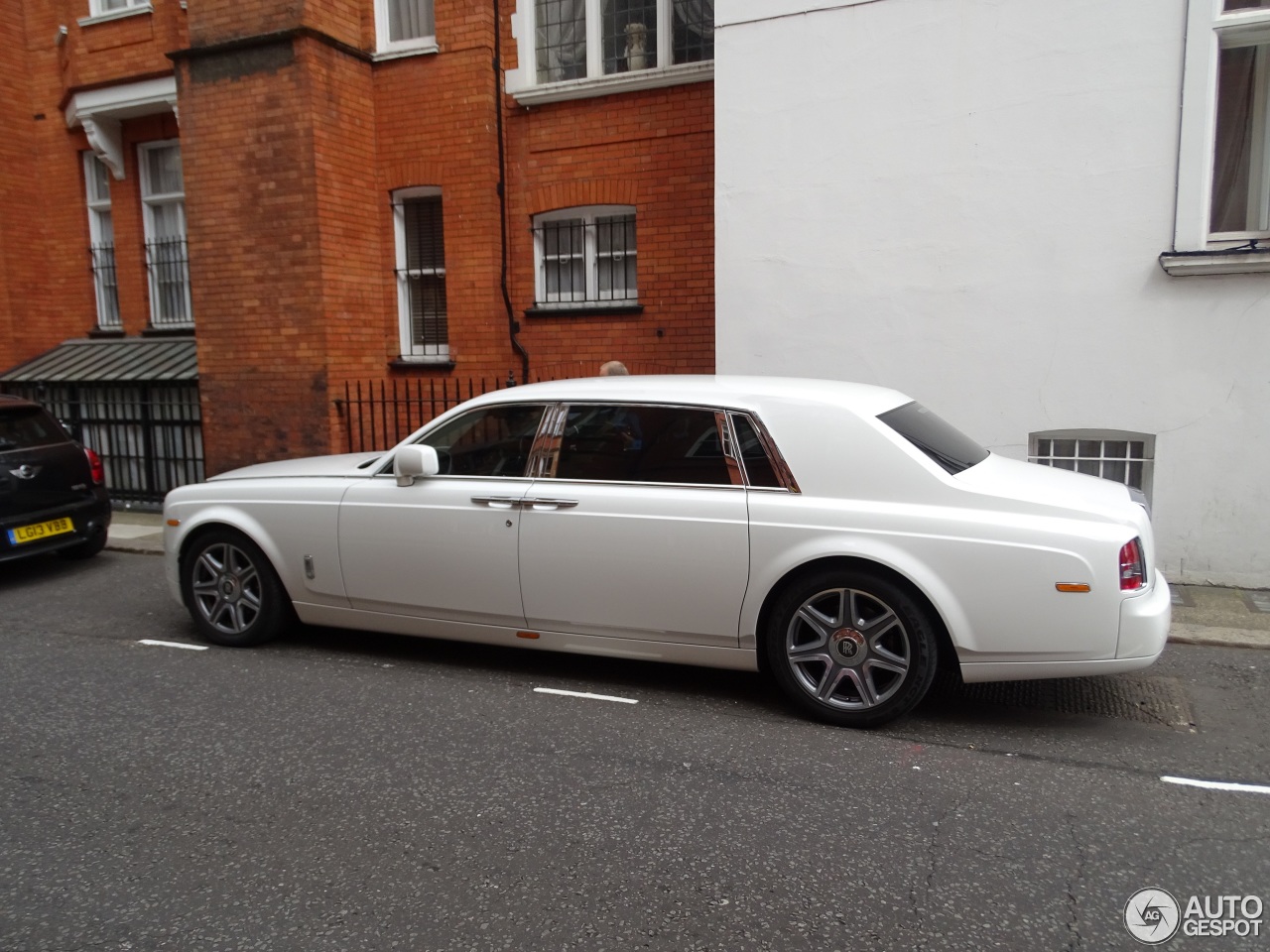 Rolls-Royce Phantom EWB Series II