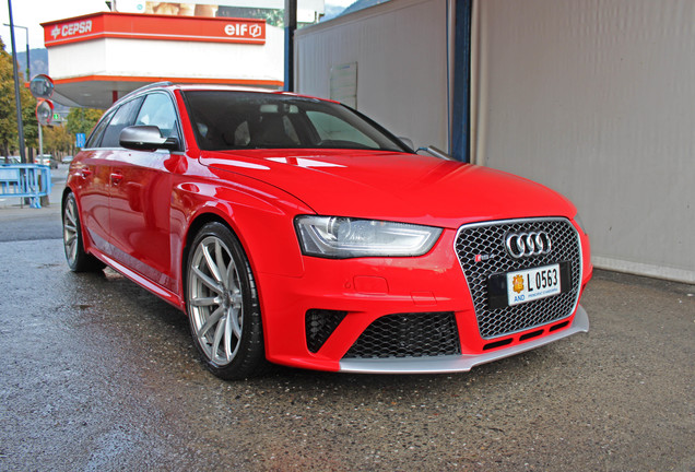 Audi RS4 Avant B8