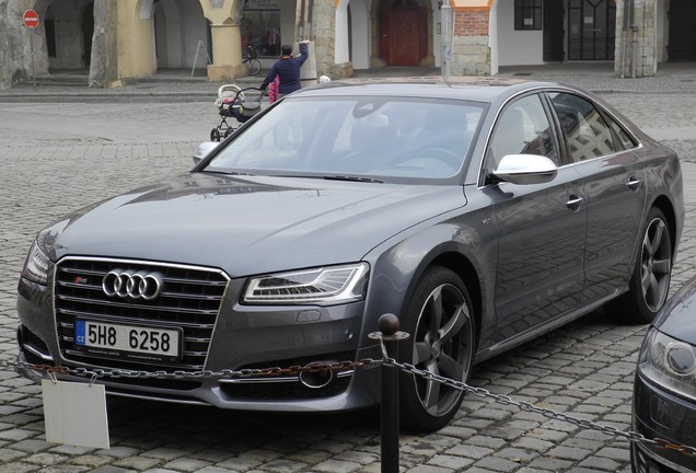 Audi S8 D4 2014