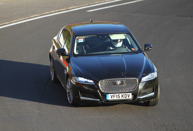 Jaguar XF LWB