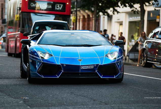 Lamborghini Aventador LP760-2 Oakley Design