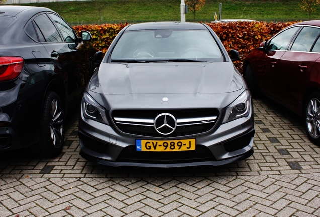 Mercedes-Benz CLA 45 AMG C117