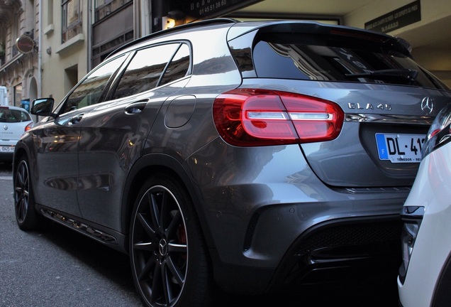 Mercedes-Benz GLA 45 AMG X156