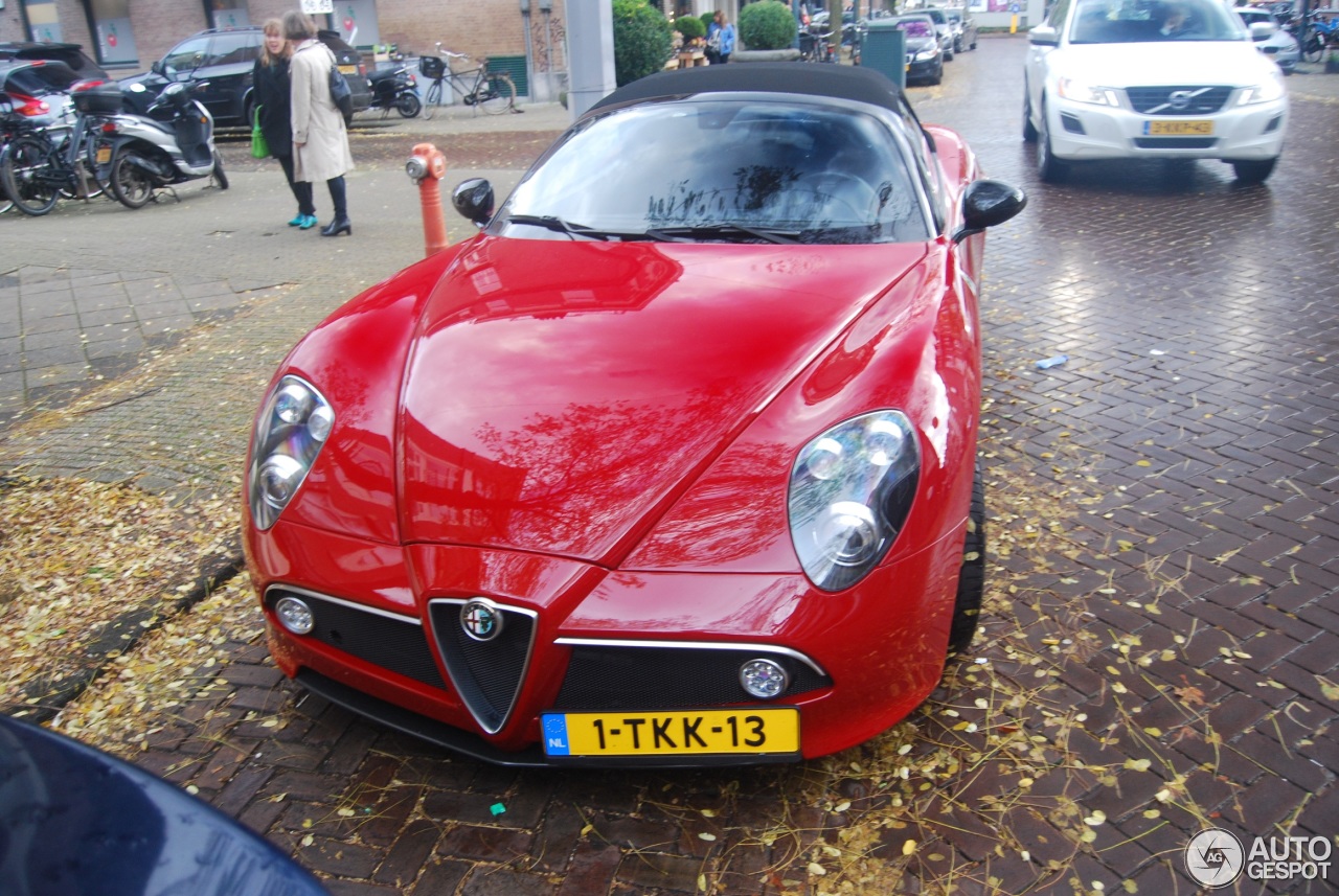 Alfa Romeo 8C Spider