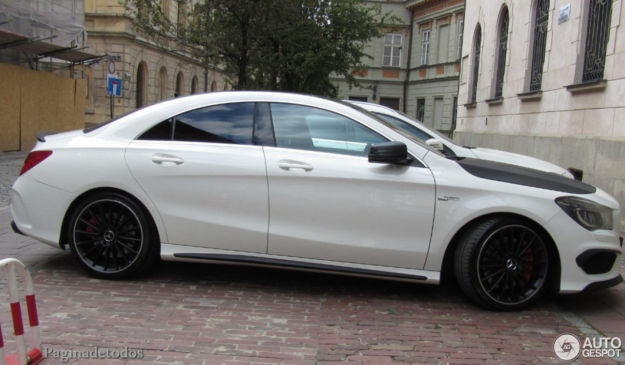 Mercedes-Benz CLA 45 AMG C117