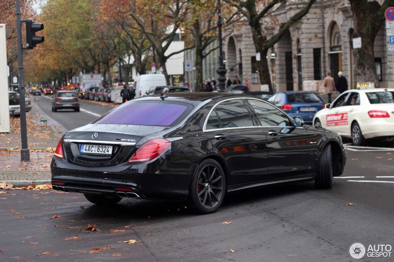 Mercedes-Benz S 63 AMG V222