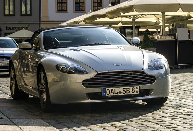 Aston Martin V8 Vantage Roadster