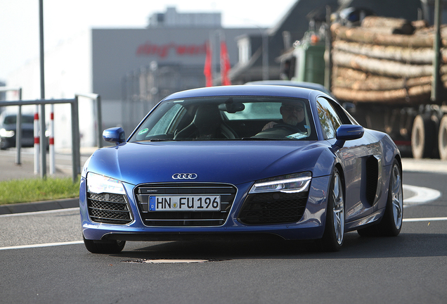 Audi R8 V10 2013