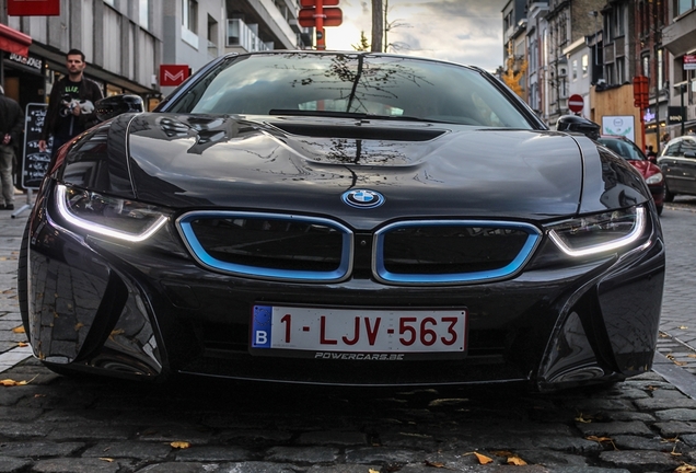 BMW i8