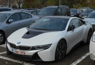 BMW i8