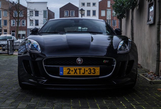 Jaguar F-TYPE S Coupé