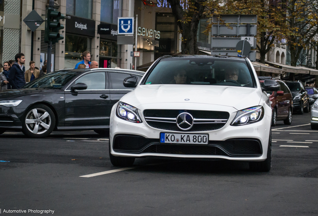 Mercedes-AMG C 63 S W205