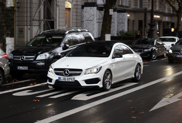 Mercedes-AMG CLA 45 C117