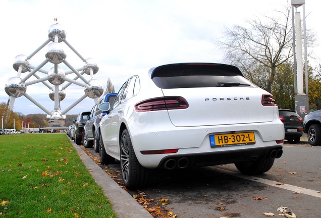 Porsche 95B Macan Turbo