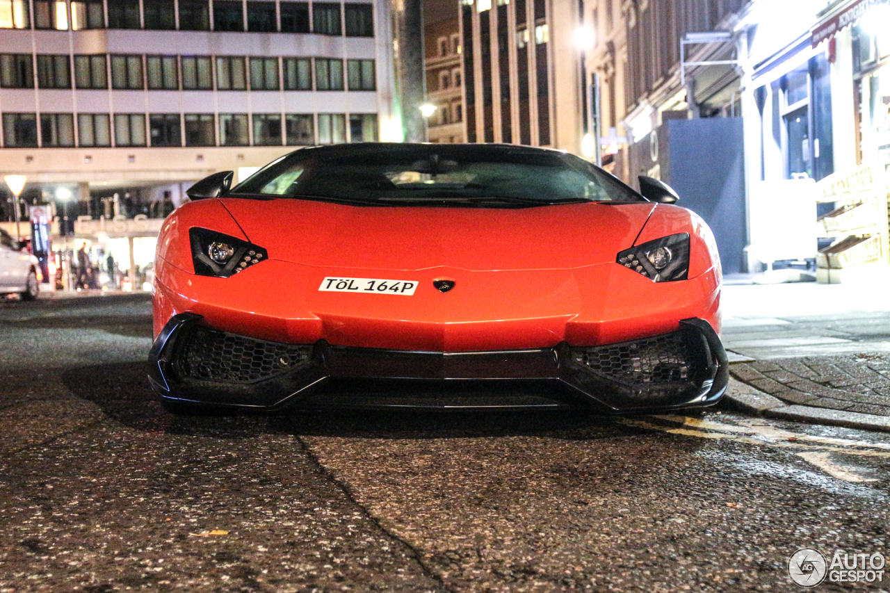 Lamborghini Aventador LP720-4 Roadster 50° Anniversario