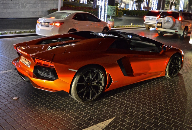 Lamborghini Aventador LP700-4 Roadster