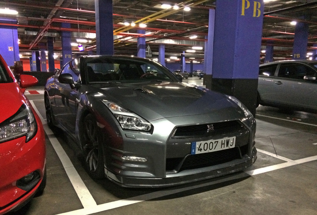 Nissan GT-R 2014