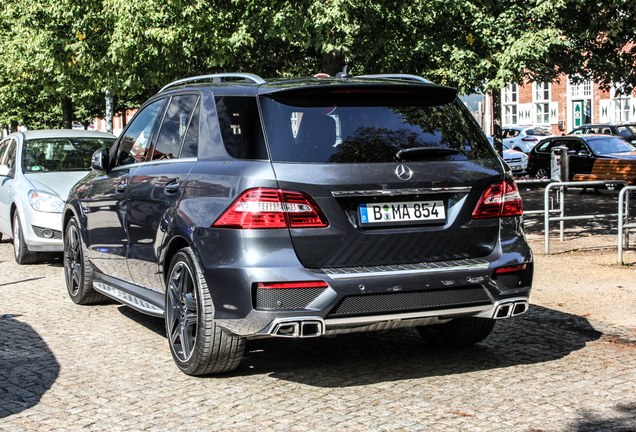 Mercedes-Benz ML 63 AMG W166