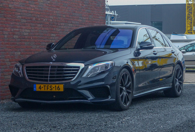 Mercedes-Benz S 63 AMG V222