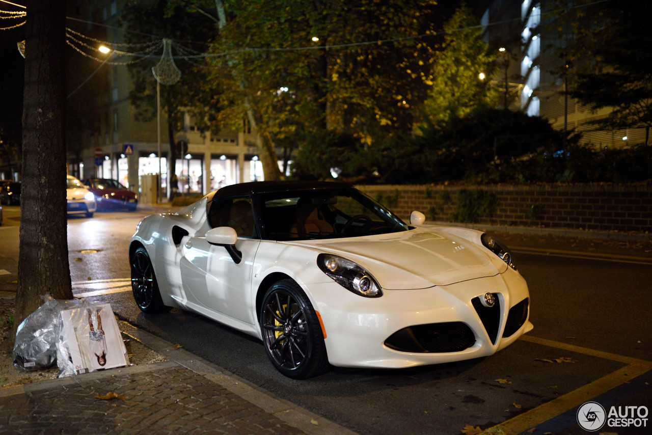 Alfa Romeo 4C Spider