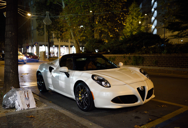 Alfa Romeo 4C Spider