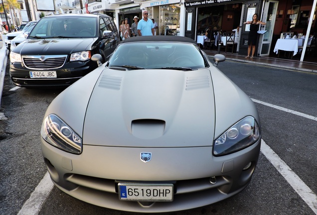 Dodge Viper SRT-10 Roadster 2003