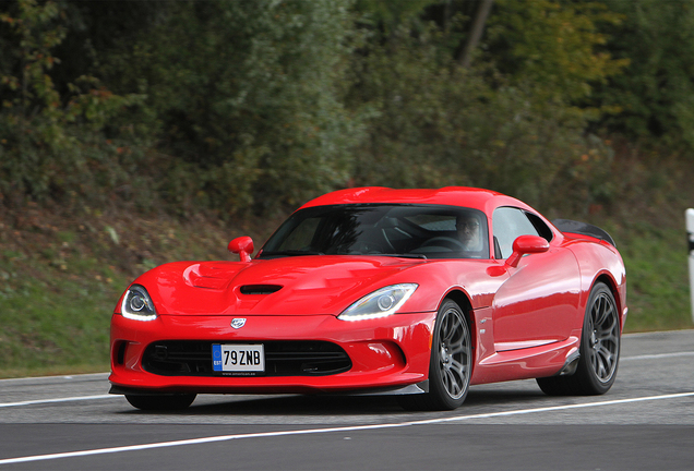 SRT Viper 2013