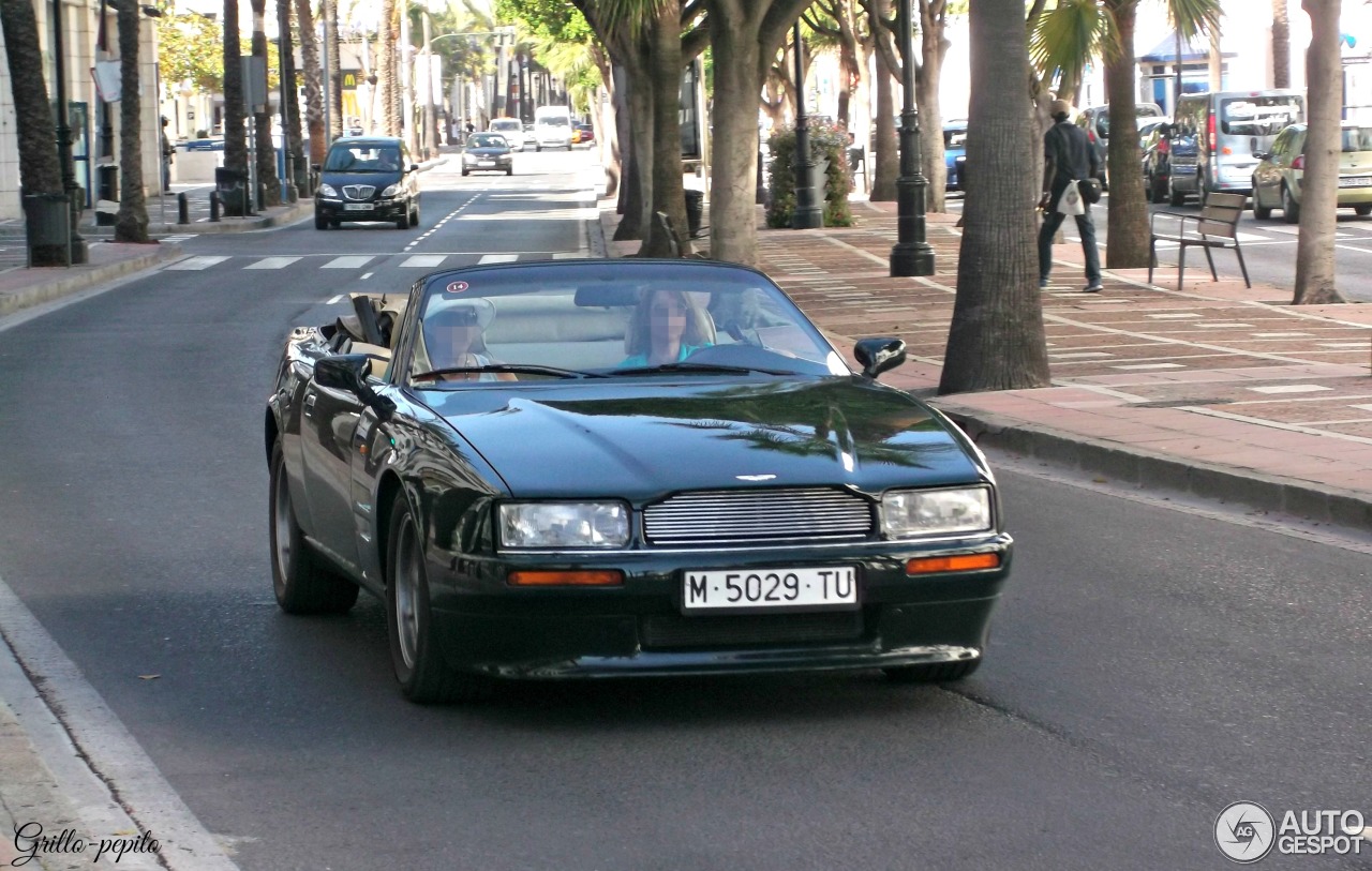 Aston Martin Virage Volante