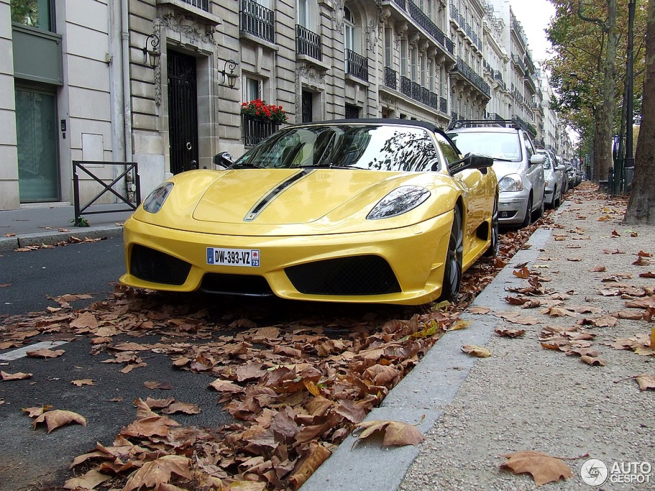 Ferrari Scuderia Spider 16M