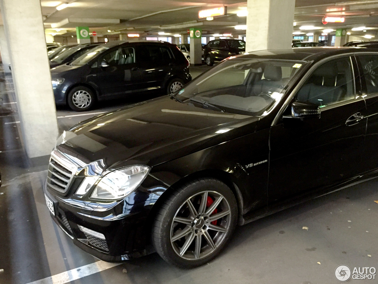 Mercedes-Benz E 63 AMG W212 V8 Biturbo