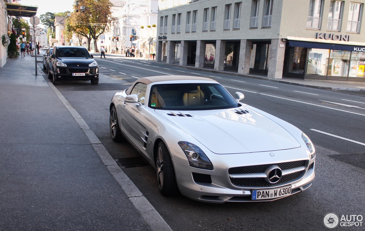 Mercedes-Benz SLS AMG Roadster