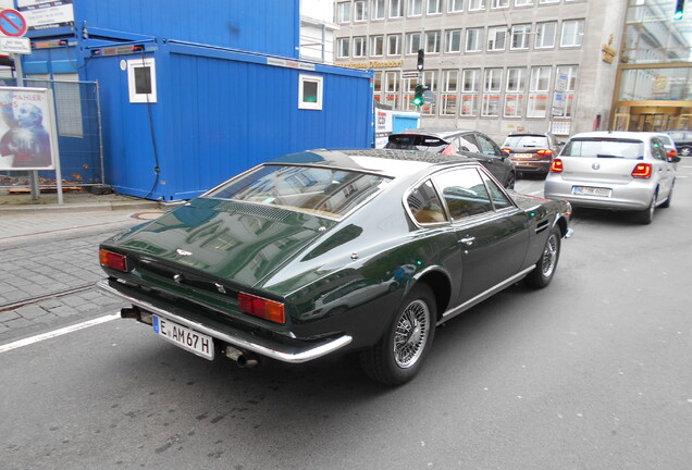 Aston Martin DBS Vantage