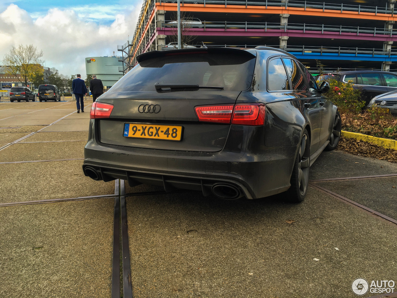 Audi RS6 Avant C7