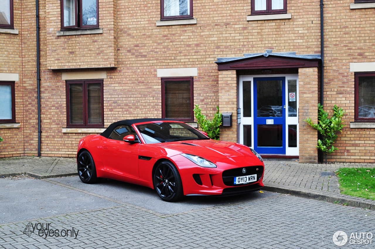 Jaguar F-TYPE S Convertible