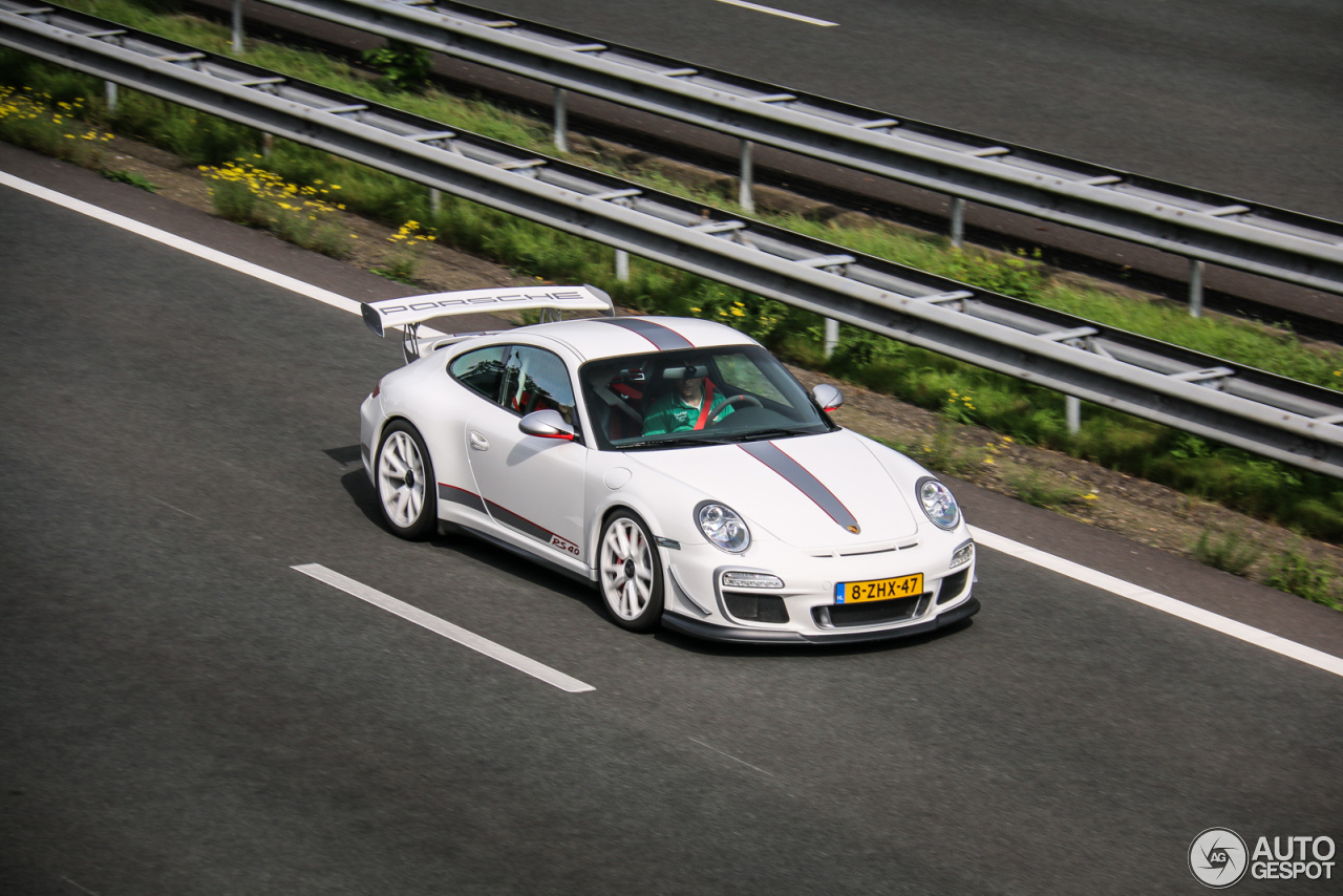 Porsche 997 GT3 RS 4.0