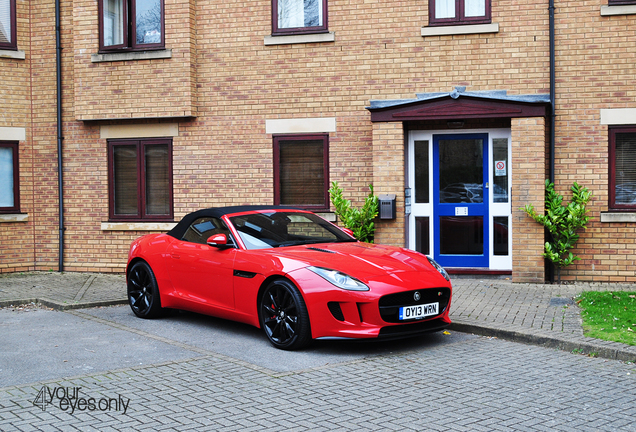 Jaguar F-TYPE S Convertible